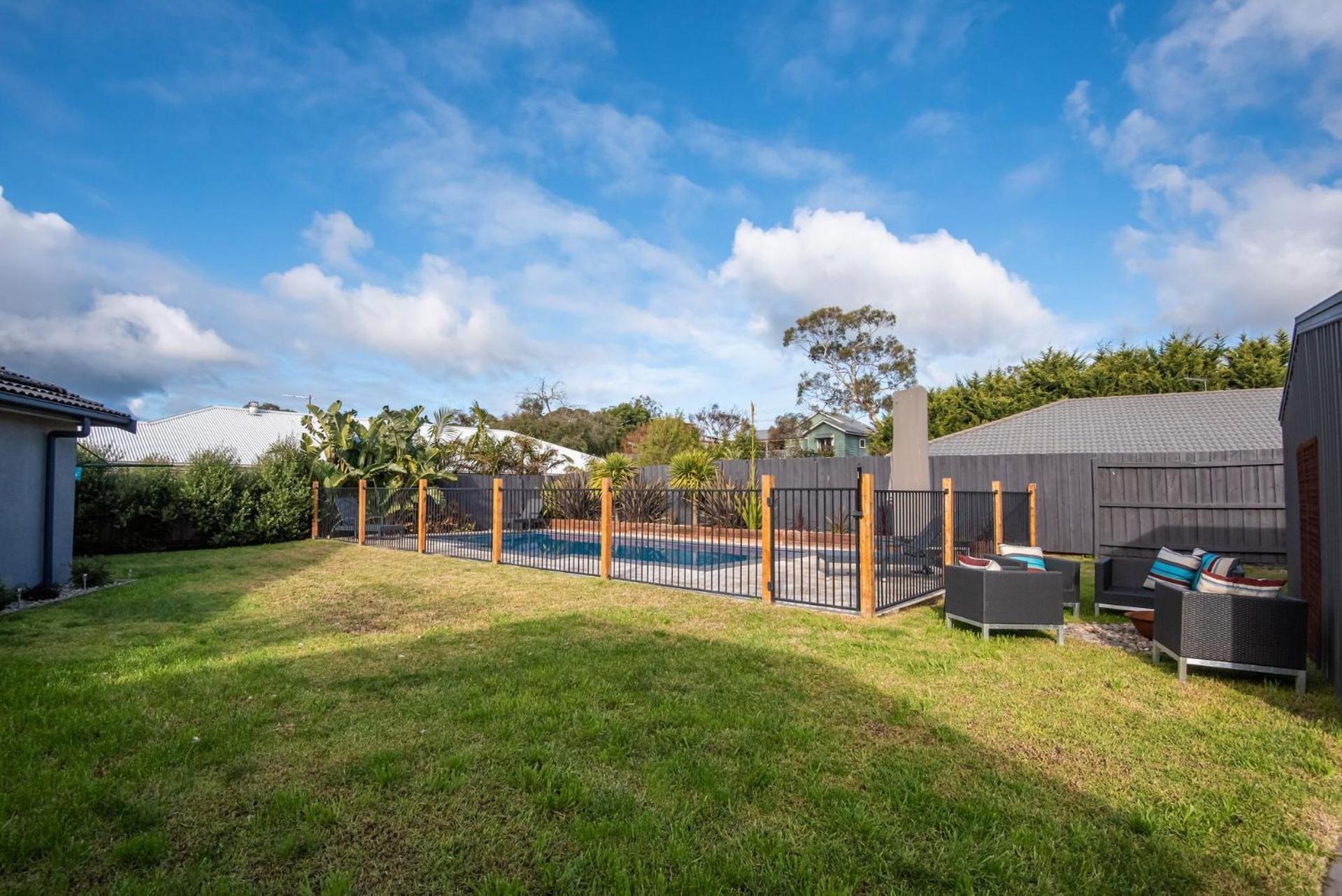 Waterfall Gully Retreat With Pool Villa Rosebud Exterior photo